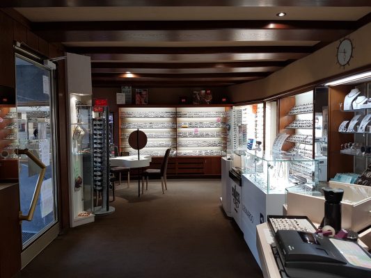 Das Ladenlokal bis zum Komplettumbau 2017 Annette Lampen Juwelier und Augenoptik