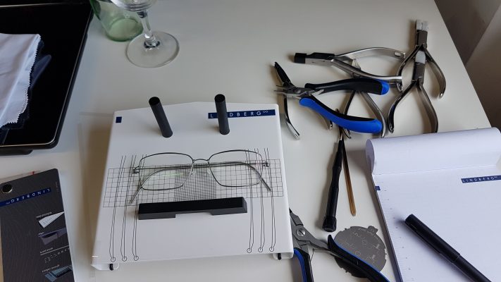 Spezialwerkzeuge für Lindberg Brillenfassungen bei Annette Lampen Augenoptik und Juwelier