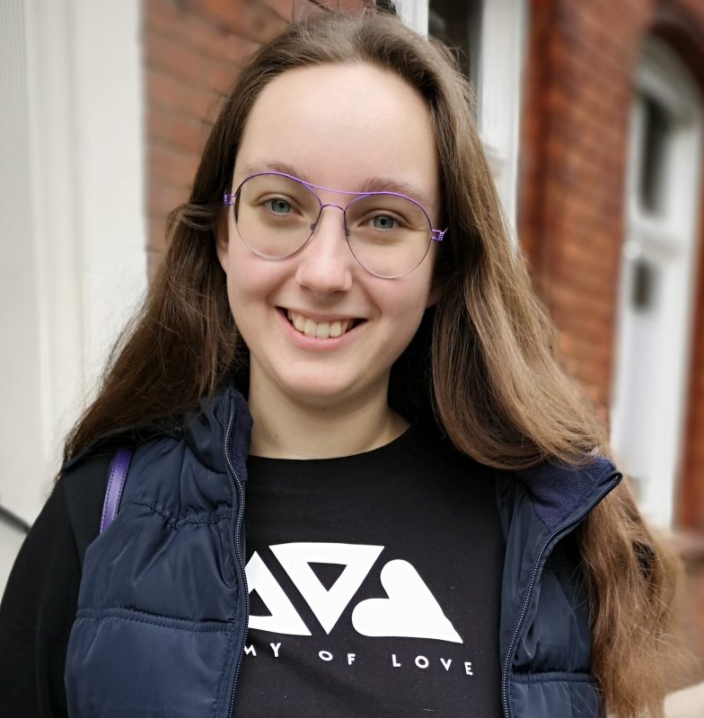 Brillenfassungen von Lindberg by Annette Lampen Juwelier und Augenoptik Ennigerloh Model: Franziska Lampen