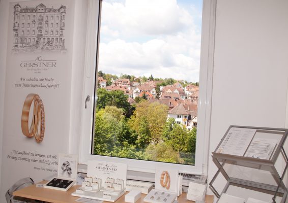 Die Trauringmanufaktur August Gerstner liegt idyllisch gelegen in Pforzheim