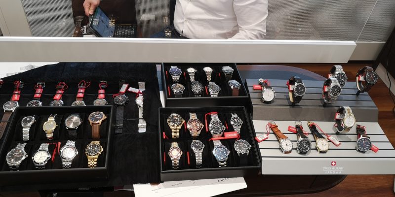 Swiss Military Hanowa Uhren für Männer von Annette Lampen