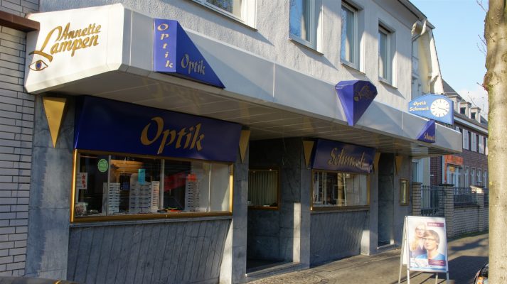 Neue Außenfassade bei Annette Lampen - Juwelier & Augenoptik
