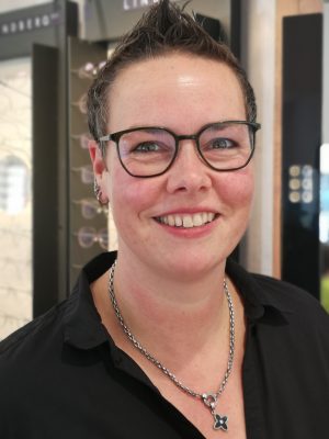 Svenja Bunse - Ausgezeichnete Expertin für biometrische Brillengläser bei Annette Lampen - Juwelier & Augenoptik, Ennigerloh